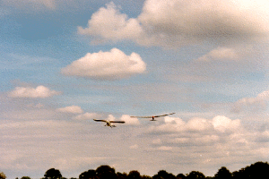 Schleppzug über dem Borstler Wohld ( 2001)